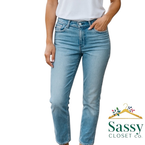 CHICO'S PLATINUM DENIM Light Blue Ankle Jeans - Picture 1 of 8